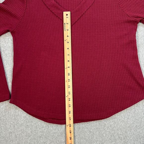 Altar’d State Waffle Knit Shirt Size Medium Burgundy V-Neck Long Sleeve - Picture 5 of 9